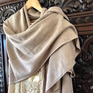 CASHMERE WRAP